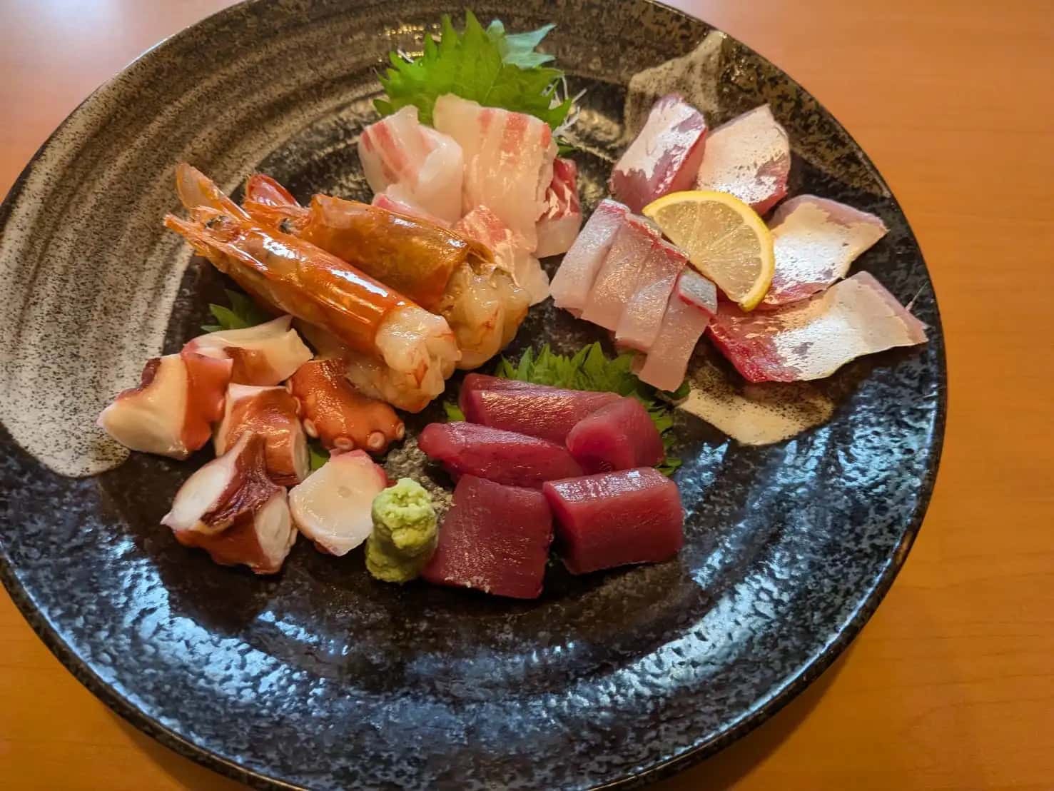 刺身盛り合わせ